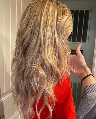 Customer photo review of Genius Weft Virgin Hair Highlight Blonde With Bleach Blonde #18/613