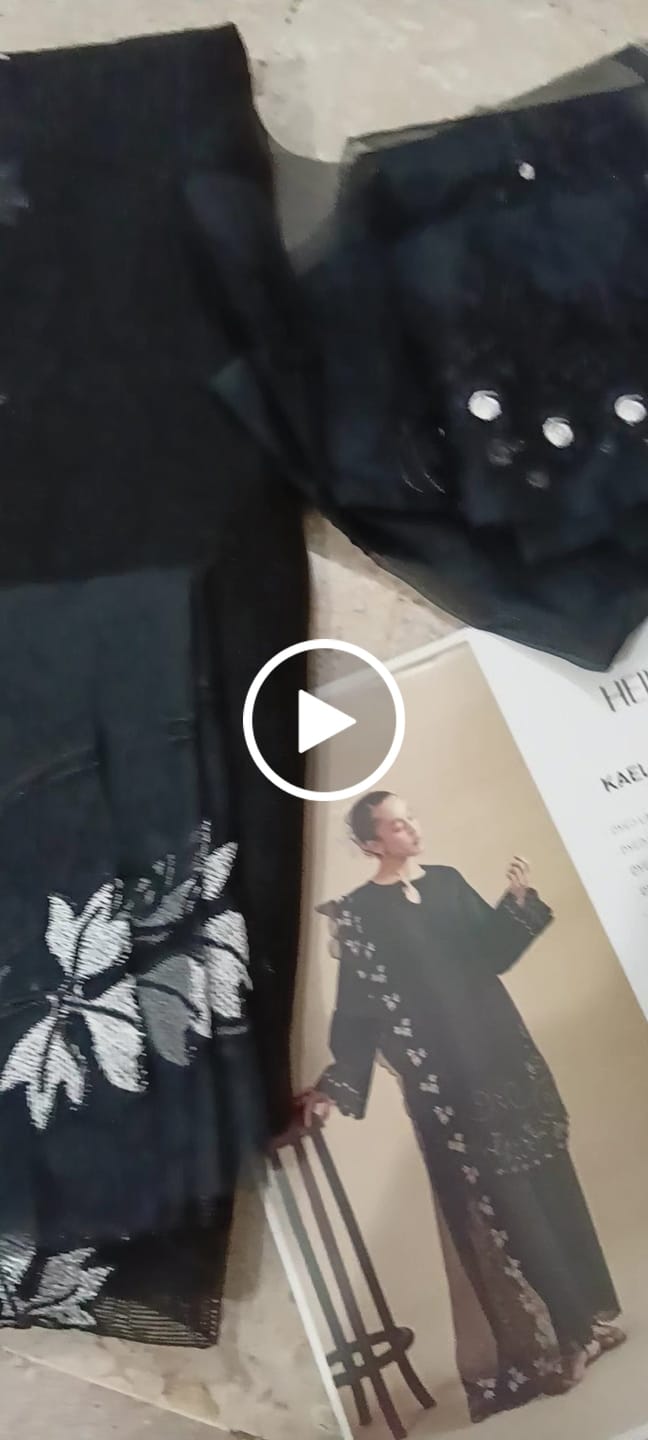Customer video review of Kael