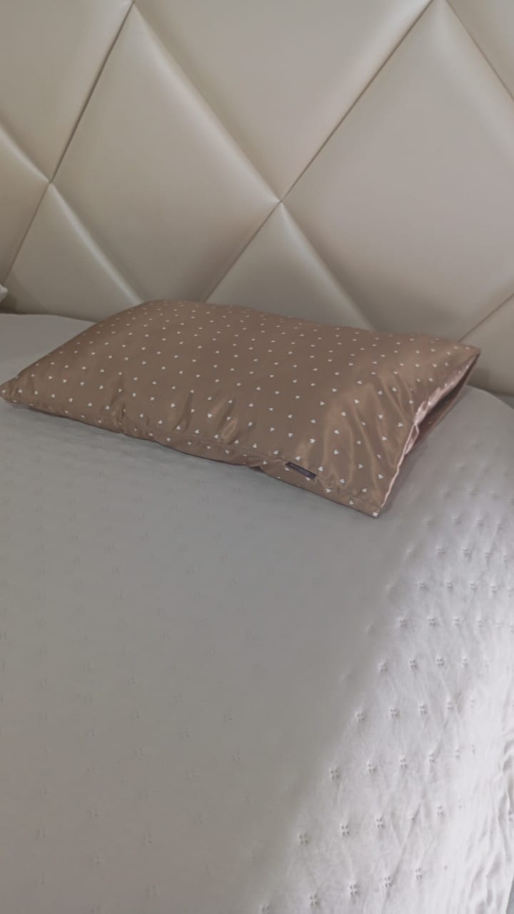 Customer photo review of Funda de Satín