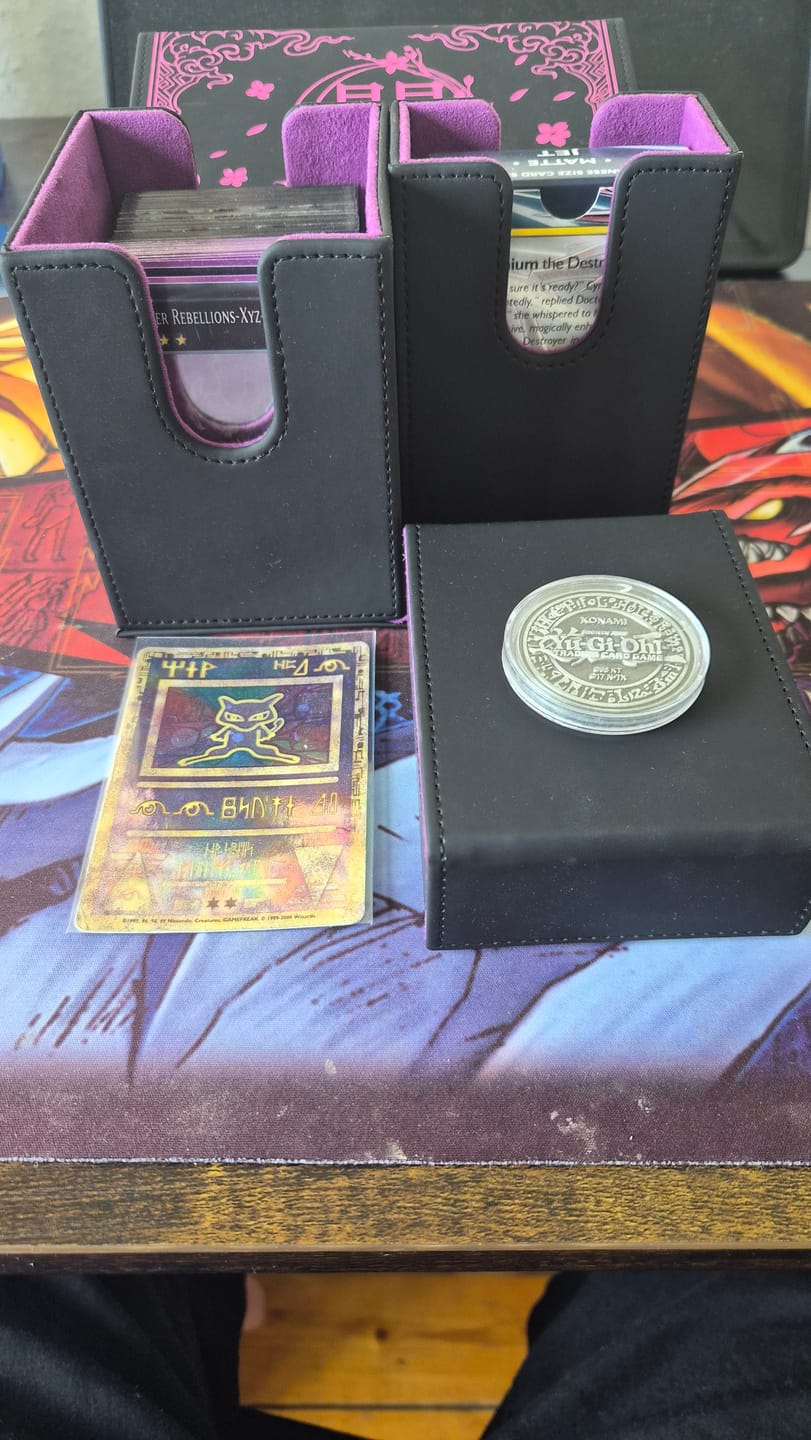 Customer photo review of DARKNESS - Deckbox