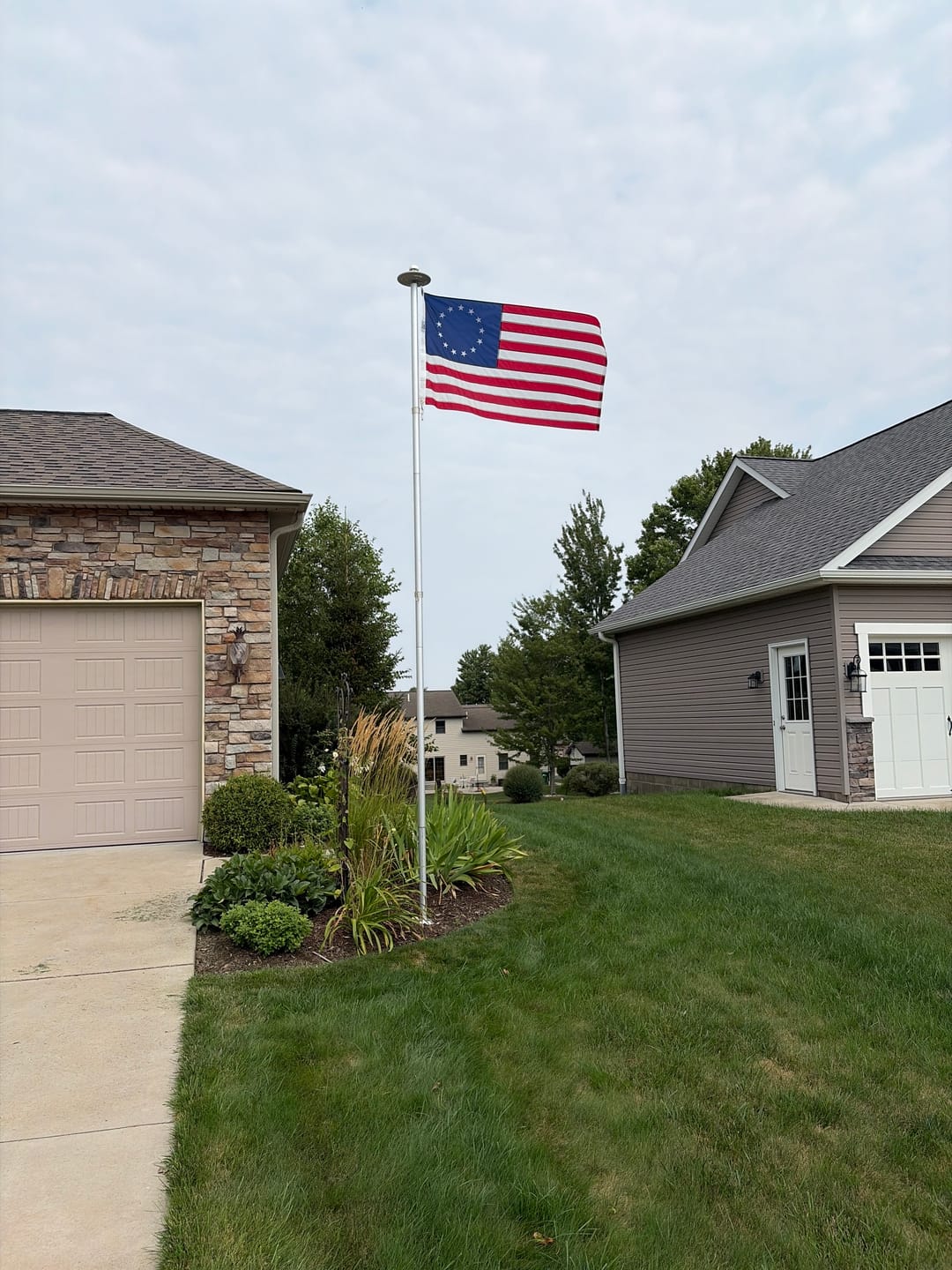 Customer photo review of 3' x 5' Betsy Ross Flag