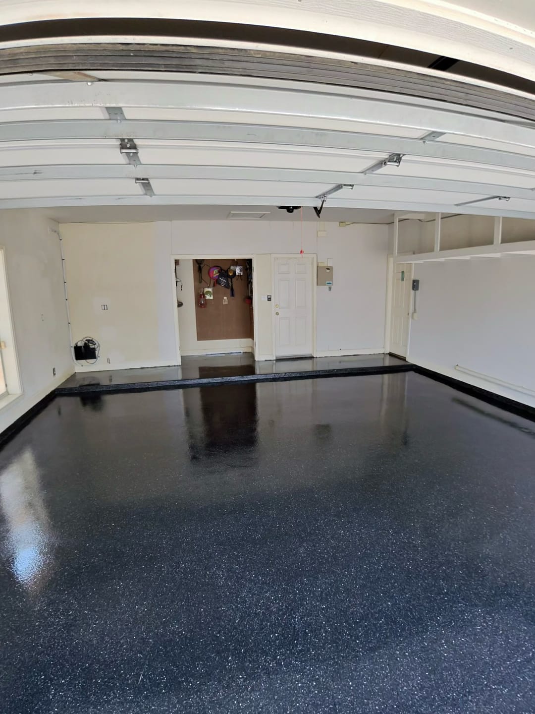Customer photo review of Epoxy Floor Flakes - Hybrid Stone Collection