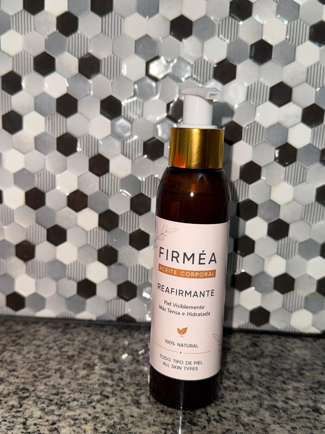 Customer photo review of Aceite Corporal Reafirmante - Combate Celulitis, Flacidez y Arrugas