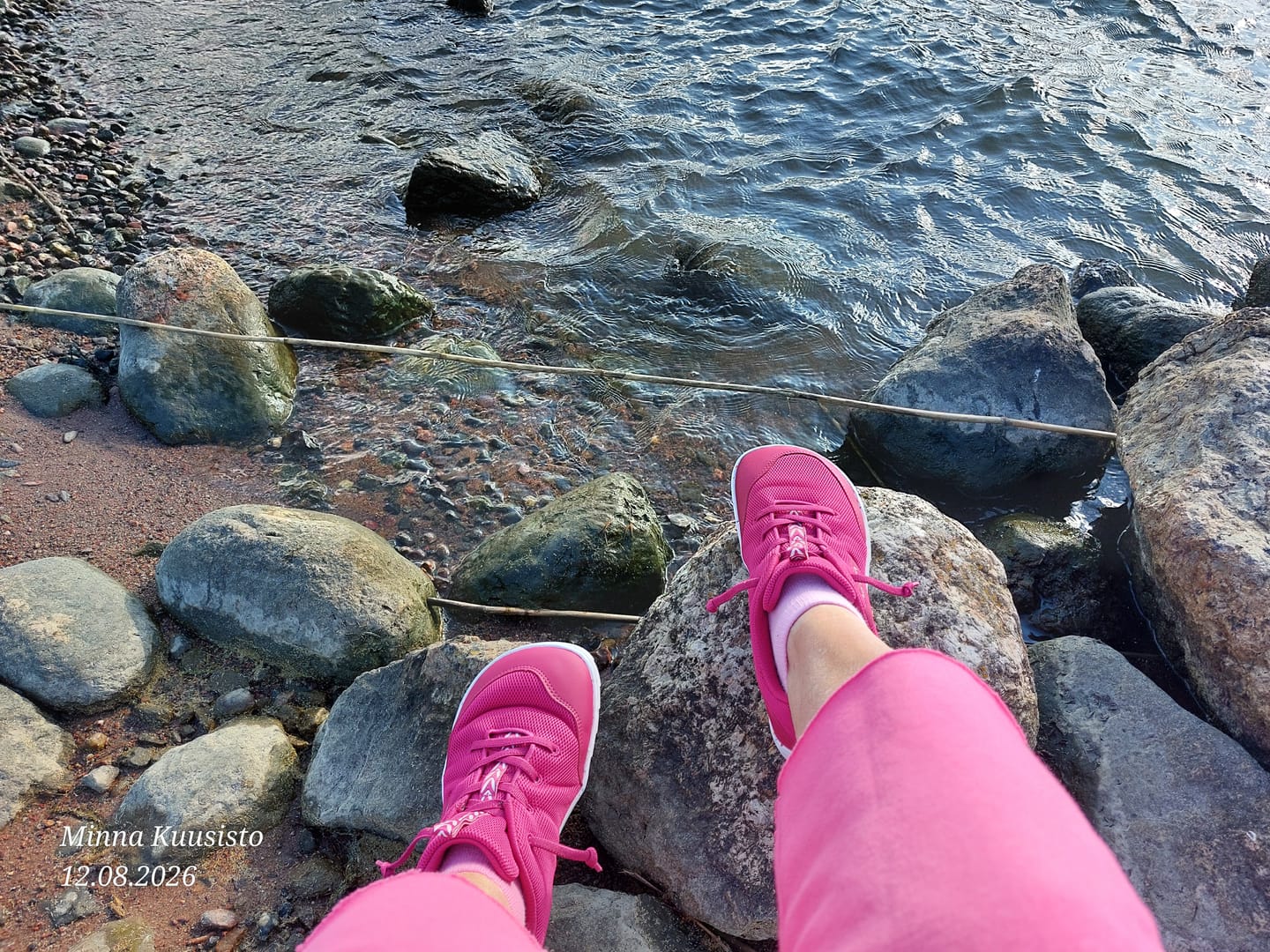 Customer photo review of Vaistoa Kiva lasten paljasjalkatennarit