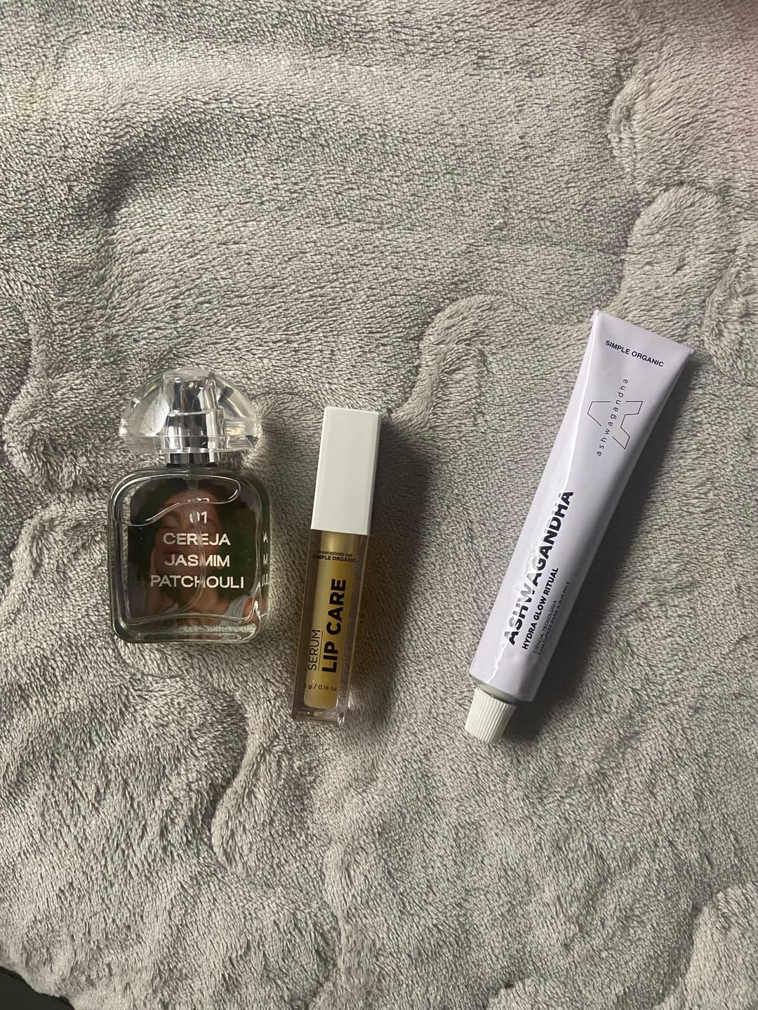 Customer photo review of Perfume Cabelo e Corpo #01