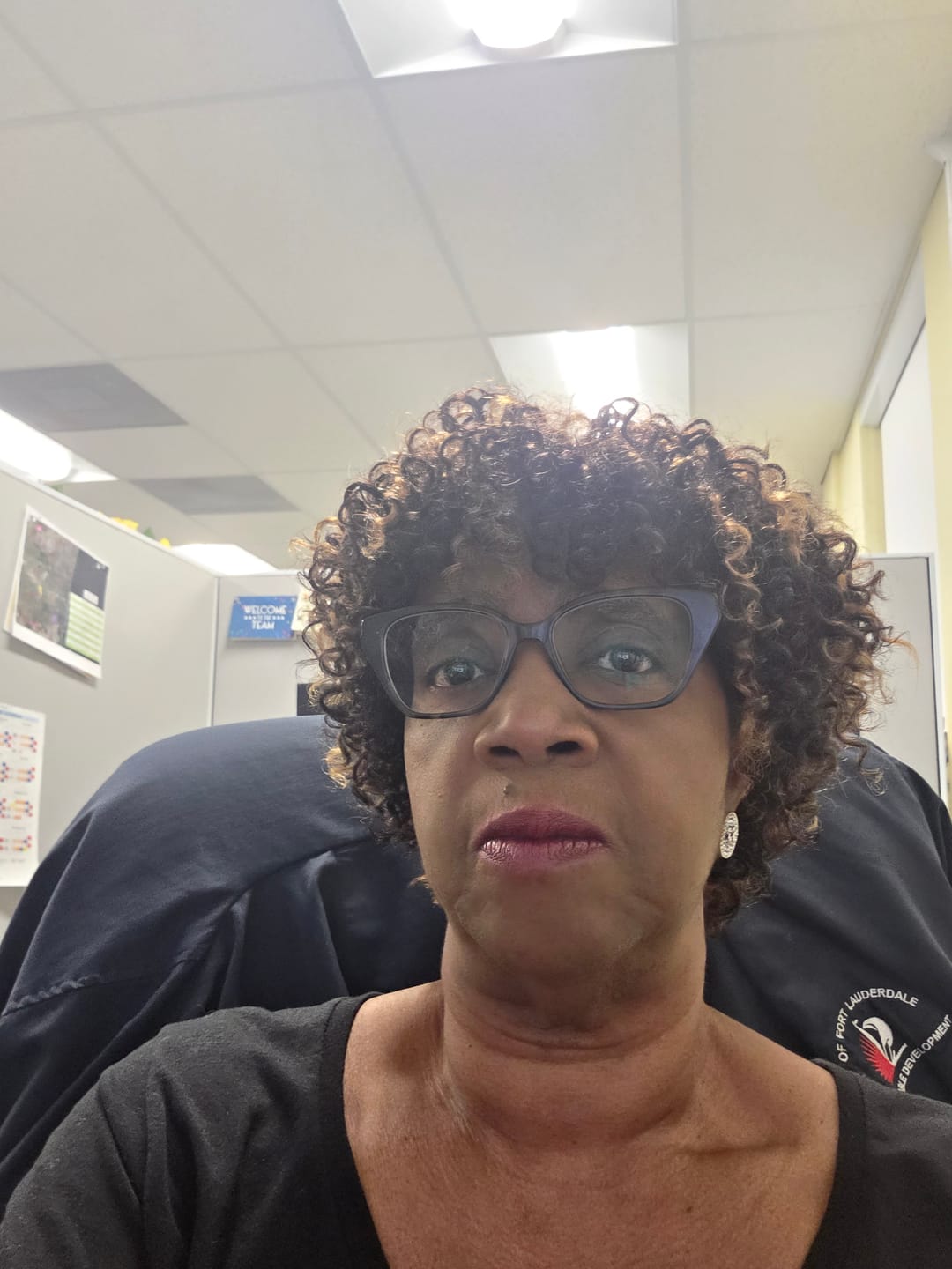 Customer photo review of Shake N Go Golden Full Wig - GINA - 100% Human Hair