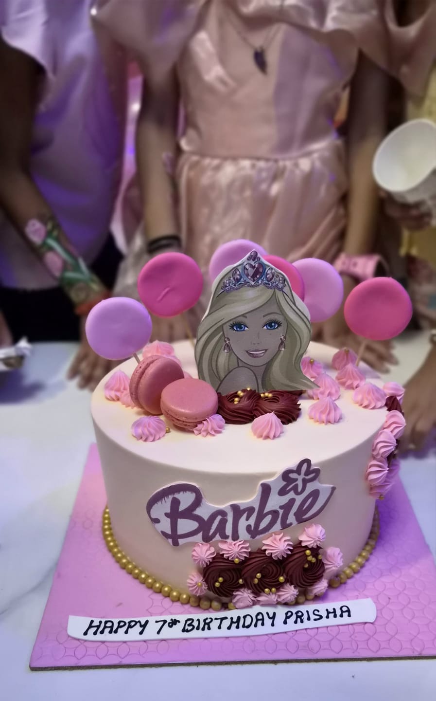 Customer photo review of Cool Barbie Girl Cake