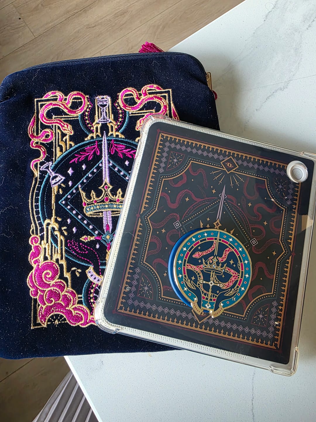 Customer photo review of Serpents & Swords eReader Sleeve - Blue