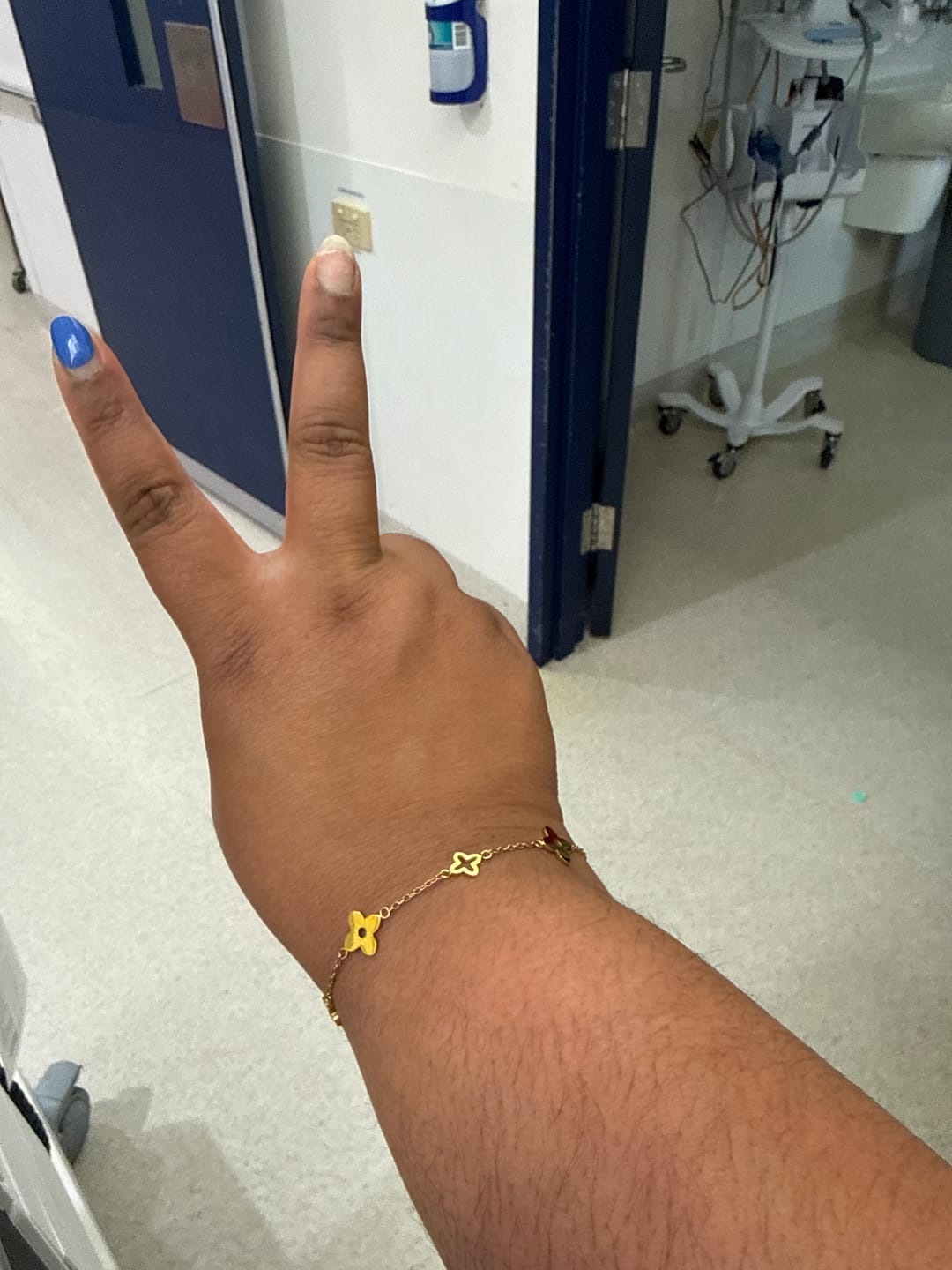 Customer photo review of Tori Petal Bracelet