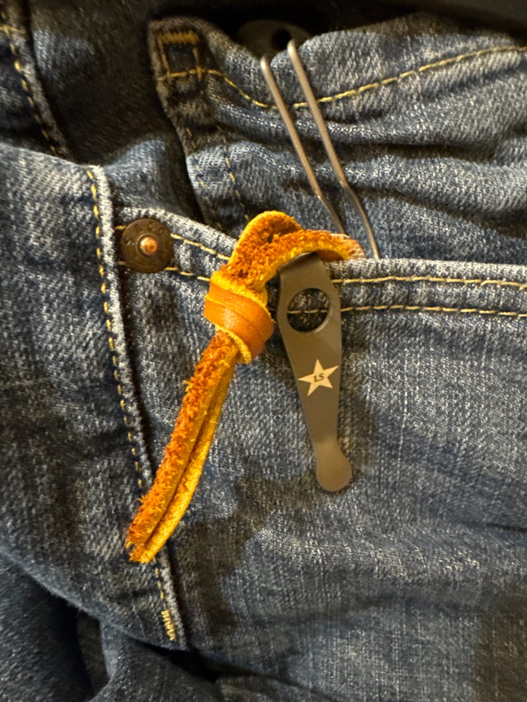 Customer photo review of Exclusive Spyderco Lone Star Deep Carry Pocket Clip