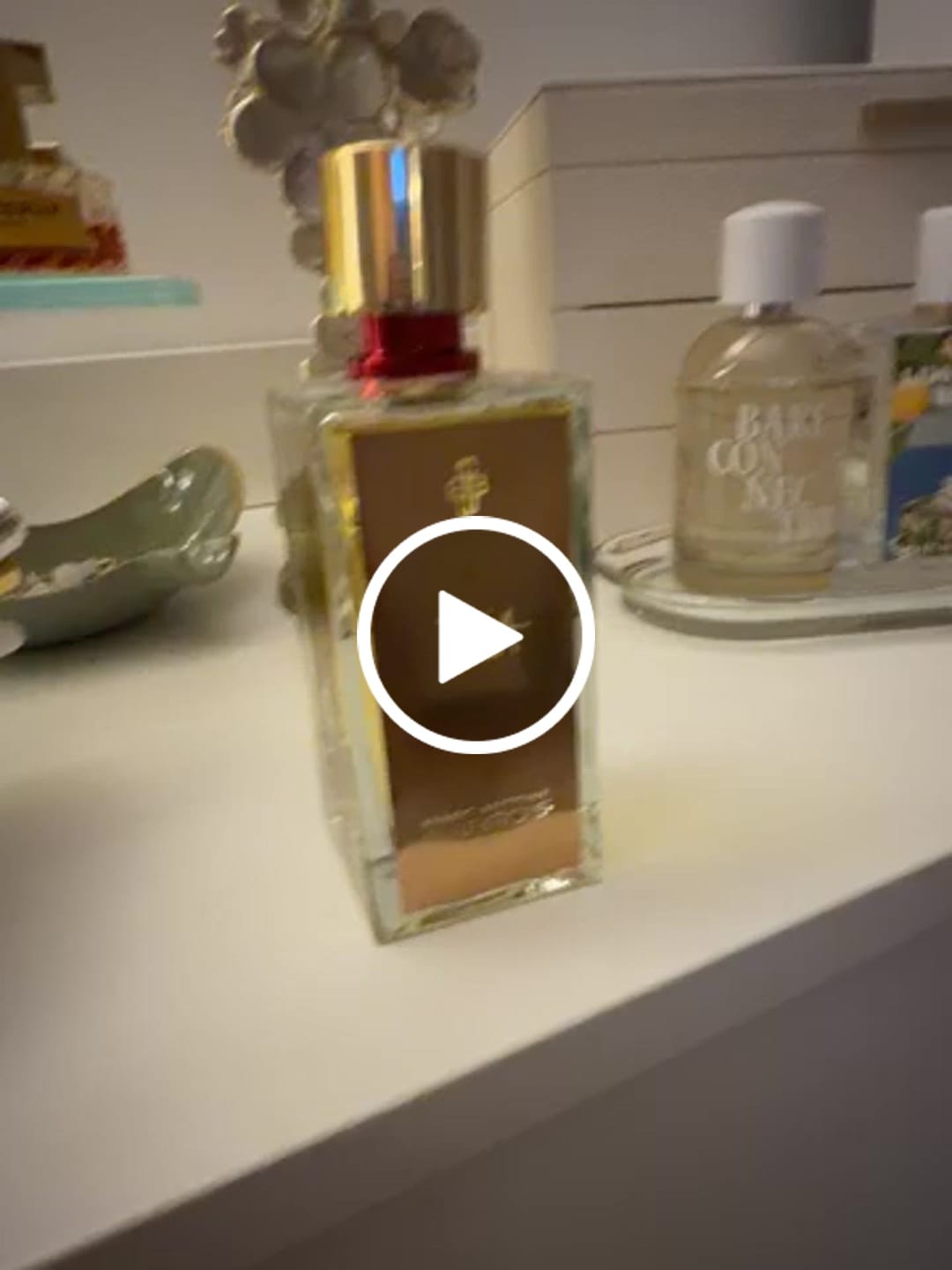Customer video review of Tilia