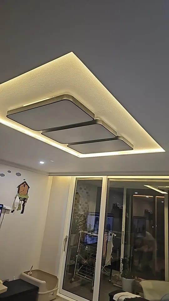 Customer photo review of Recessed Flat LED Silicone Strip Light, Indoor Outdoor Step Lighting