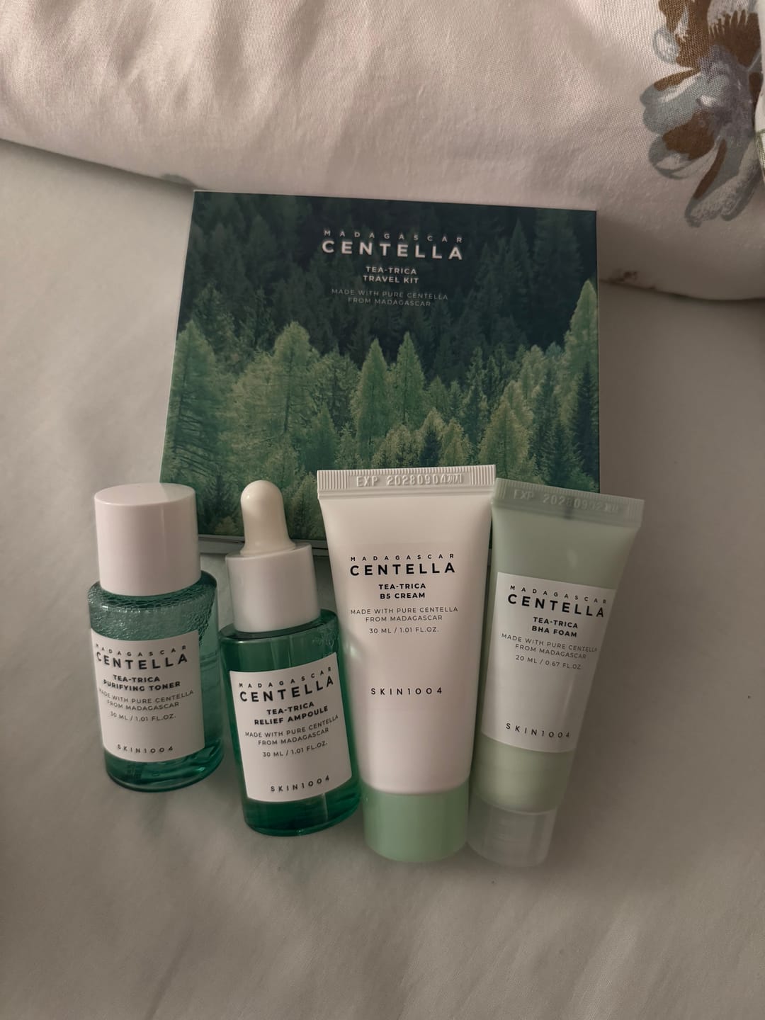 Customer photo review of مجموعة السفر سكين1004 سنتيلا تي تريكا لتهدئة البشرة المعرضة للحبوب - 4قطع