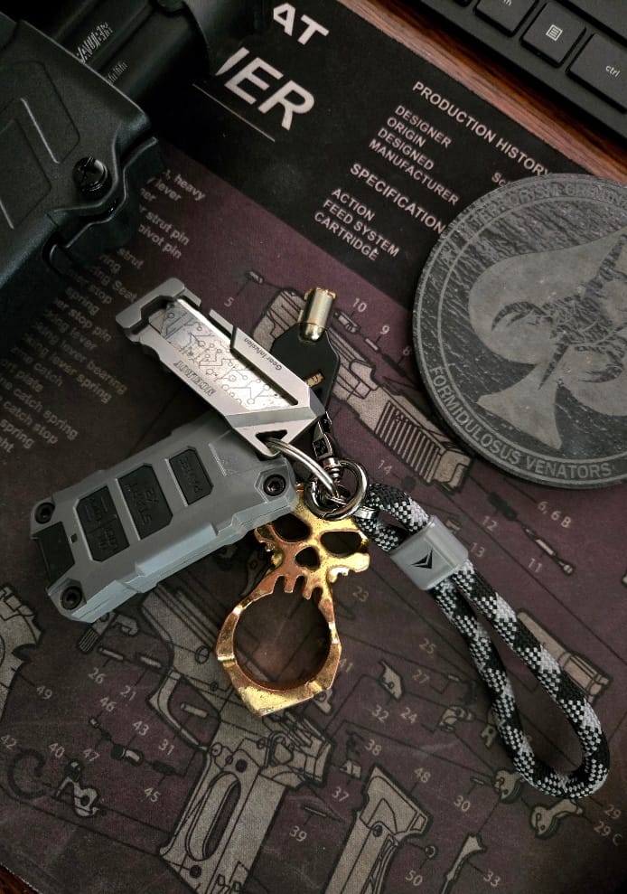 Customer photo review of Apex Key Loop