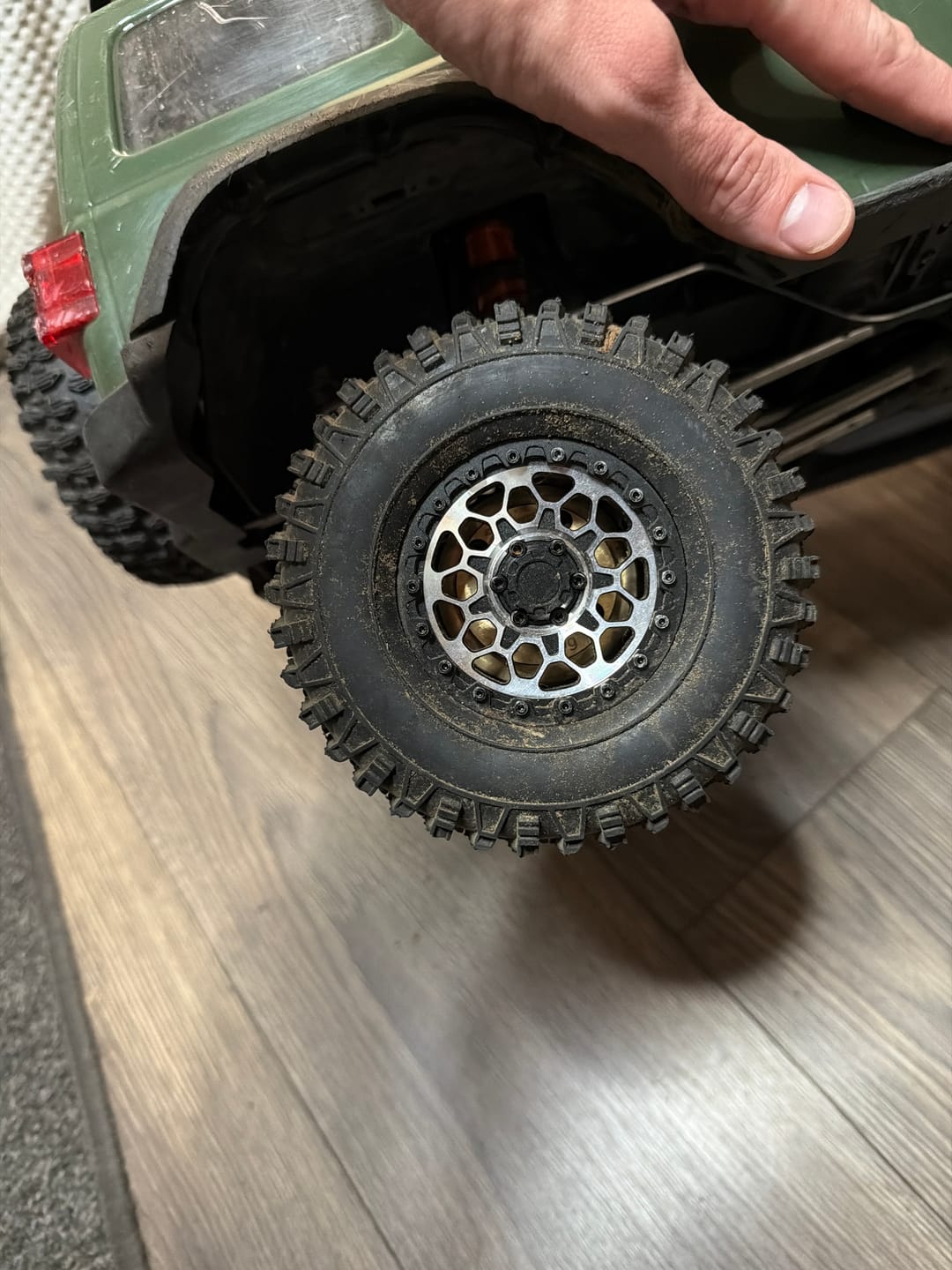 Customer photo review of Aluminum Wheel Hub(4pcs) for 1/7 RC Crawler