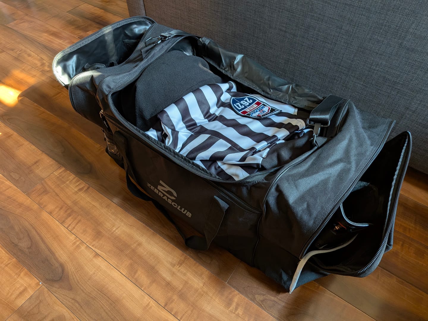 Customer photo review of ZB1 HOCKEY REFEREE BAG