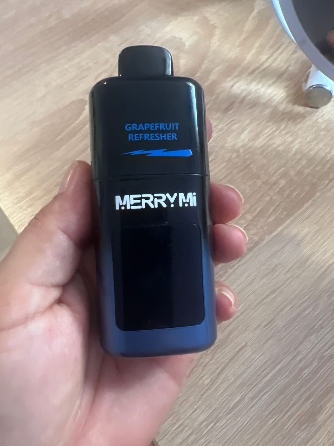 Customer photo review of Jednorazówki MERRYMI Mecha Pro 35K Buchów - E papieros 5%