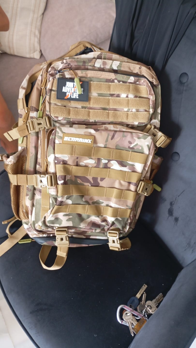 Customer photo review of Mochila Táctica V1 45L All In Camuflaje