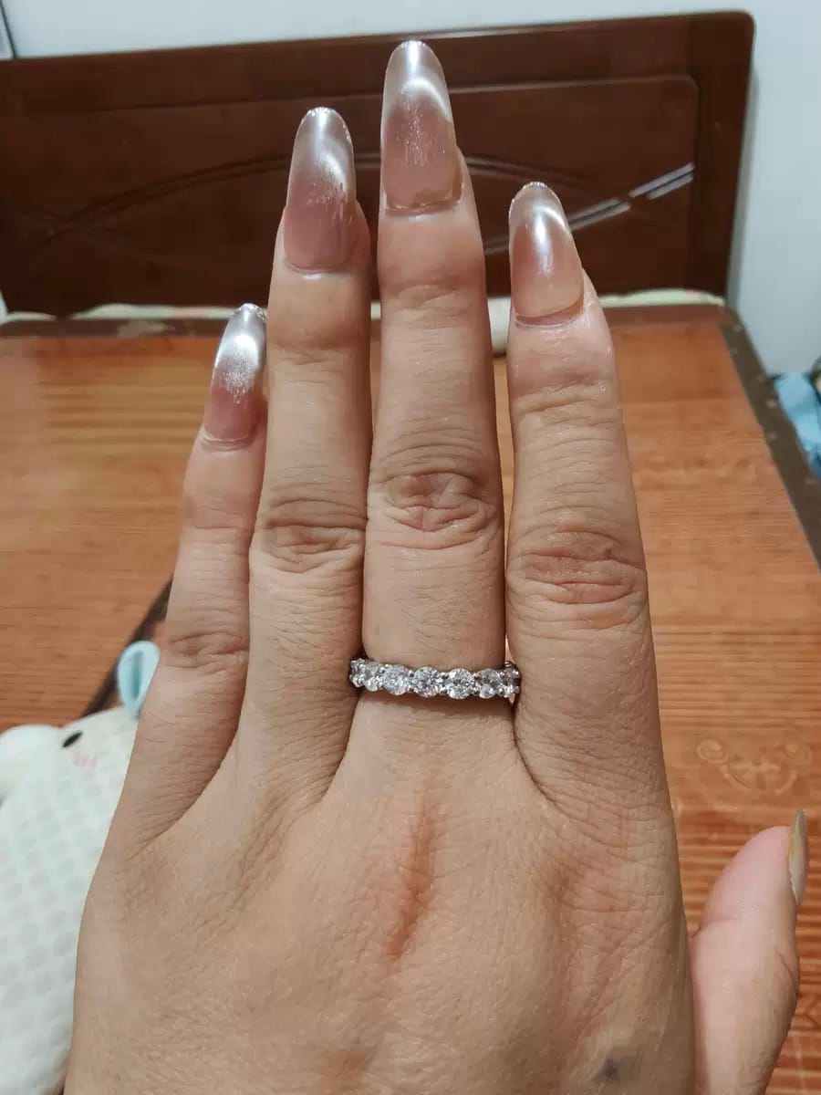 Customer photo review of Eternelle Ring