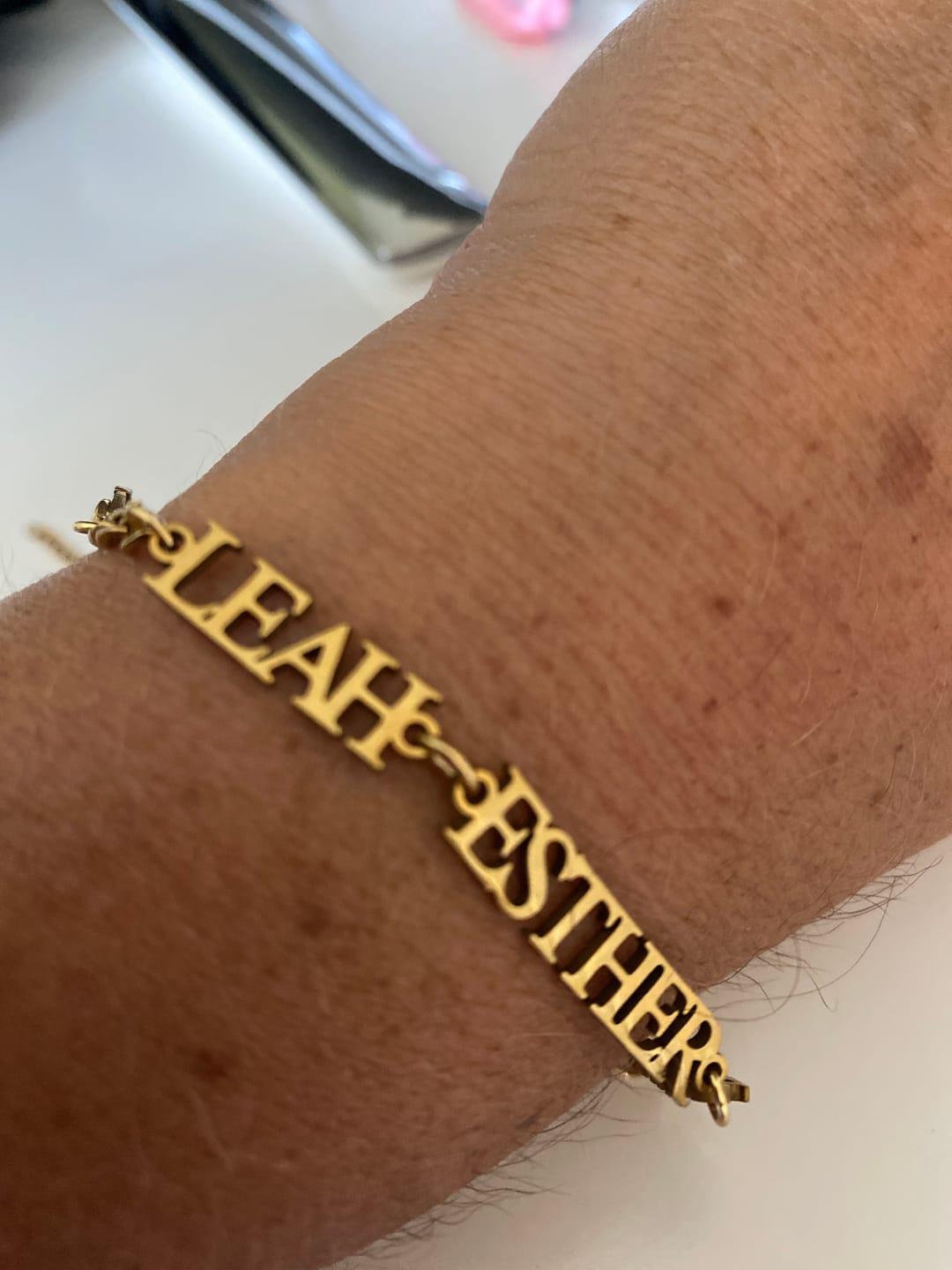 Customer photo review of Personligt armband med namn