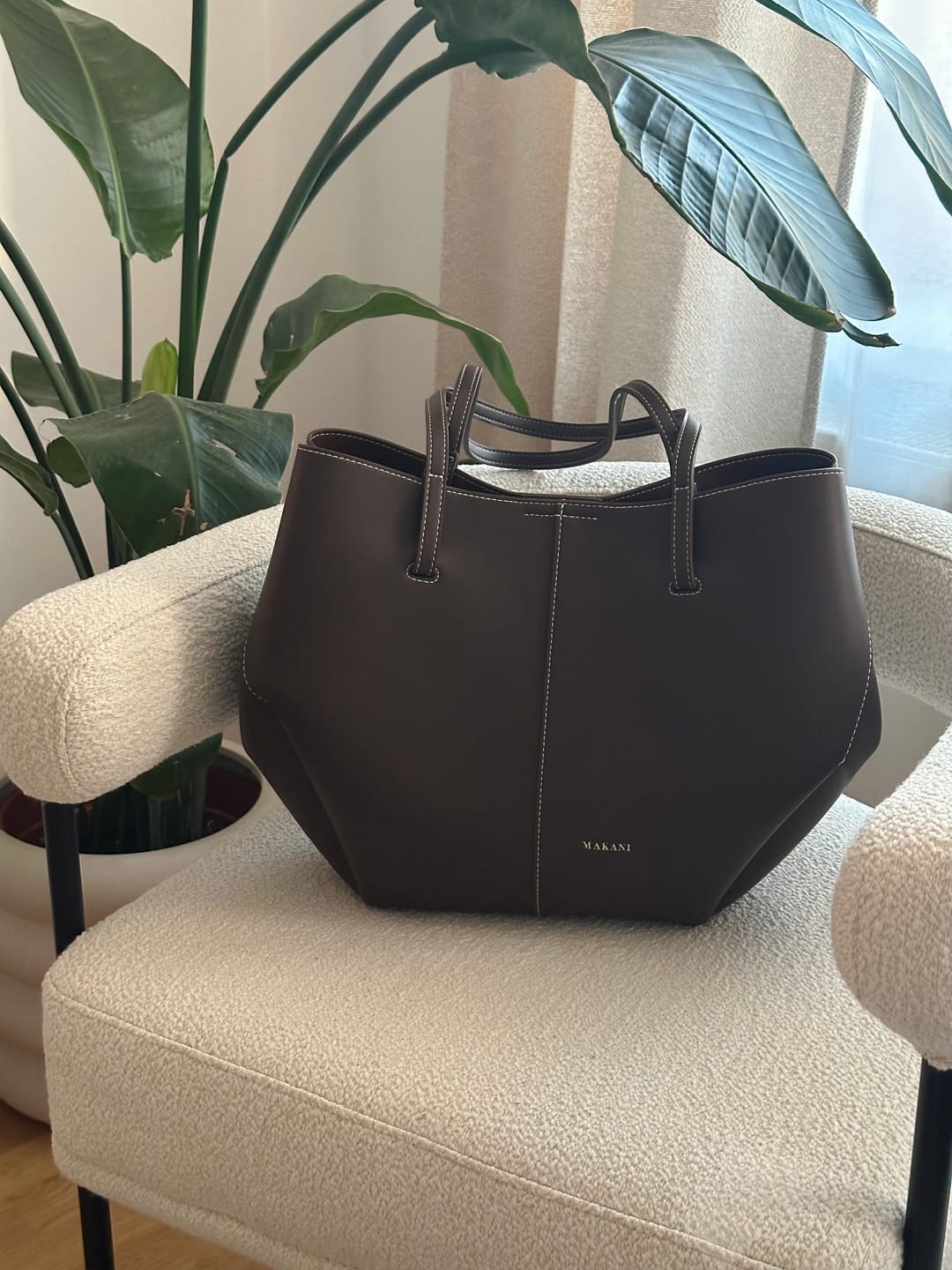 Customer photo review of EMALIA - DARK BROWN