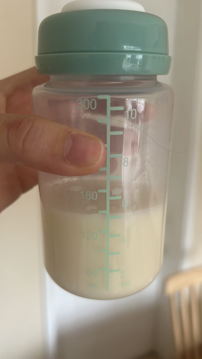 Customer photo review of Extractor de leche doble manos libres
