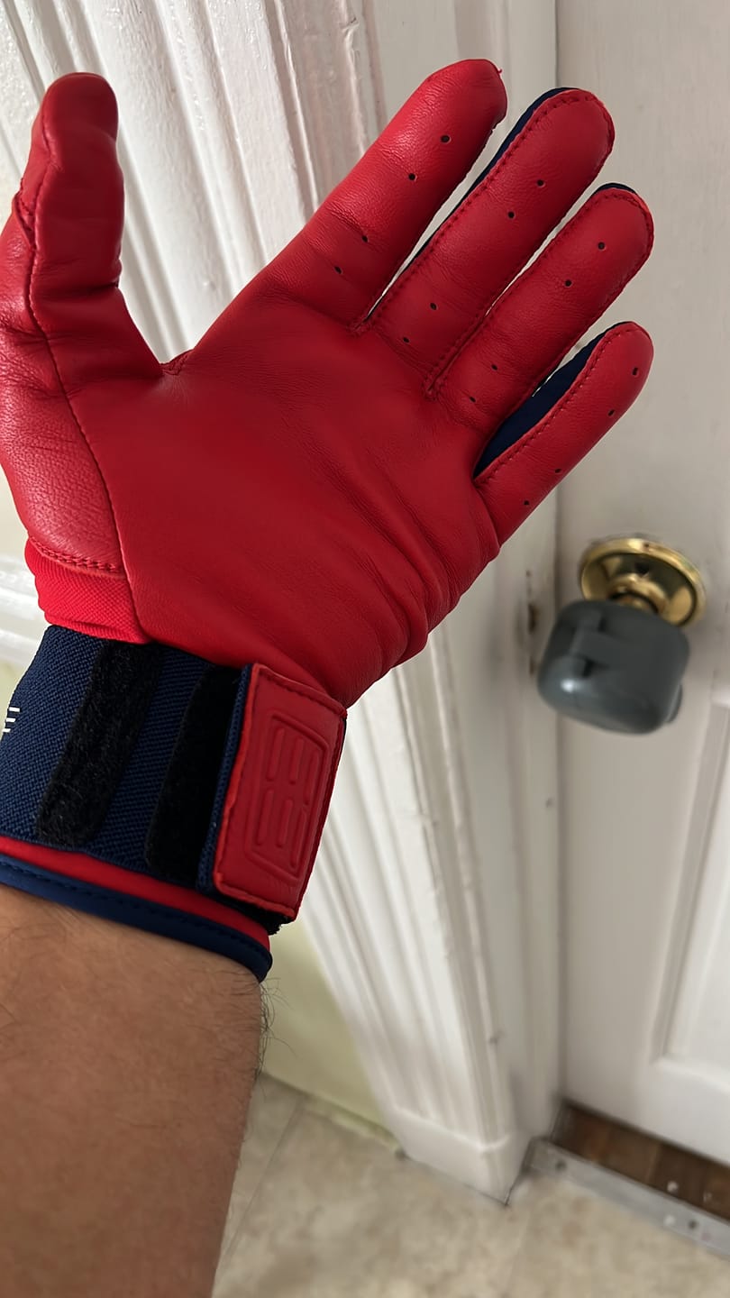 Customer photo review of SL ELITE LONG CUFF BATTING GLOVES