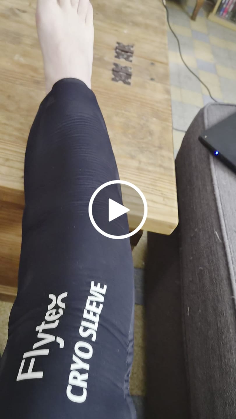 Customer video review of Manchon de Cryothérapie
