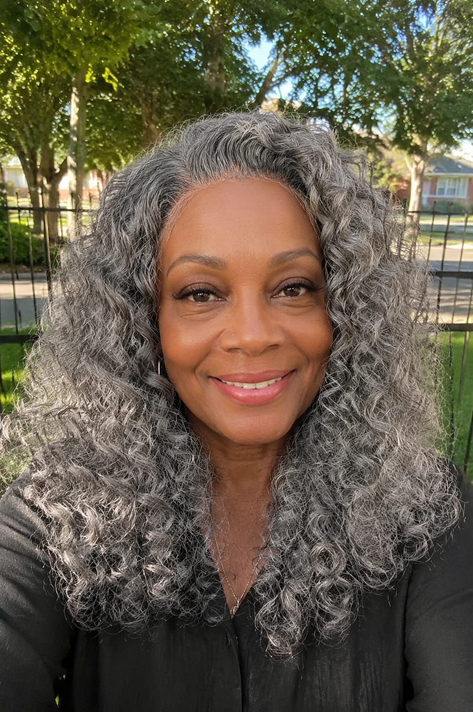 Customer photo review of Luvwin Salt & Pepper Loose Wave Curly Wig Glueless Gray Color 100% Human Hair