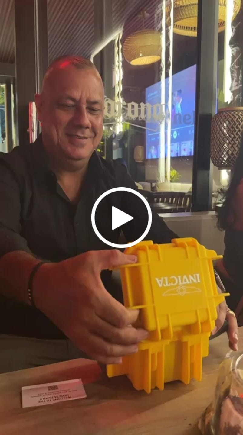 Customer video review of Reloj Análogo para Hombre Invicta Pro Diver 48791 - Oro, Acero