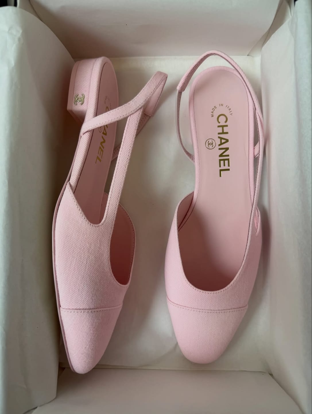 Customer photo review of Chanel 2026 Shoe Denim Suede Sheepskin 958004