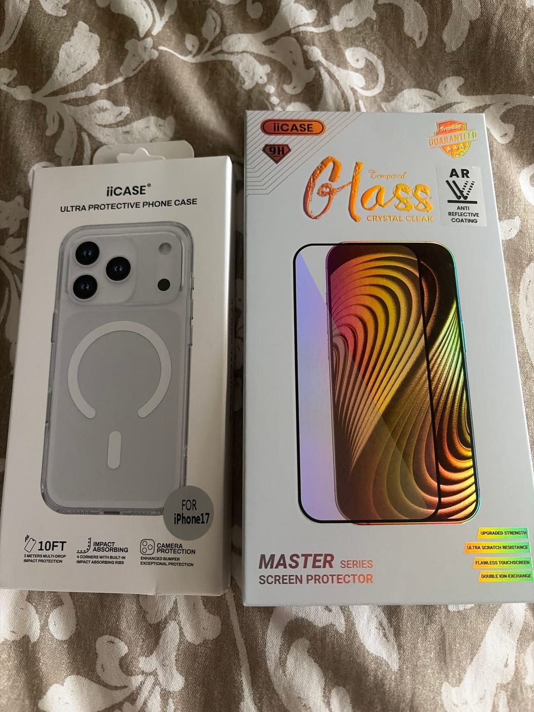 Customer photo review of MagSafe Military Protection Crystal Clear iPhone Case