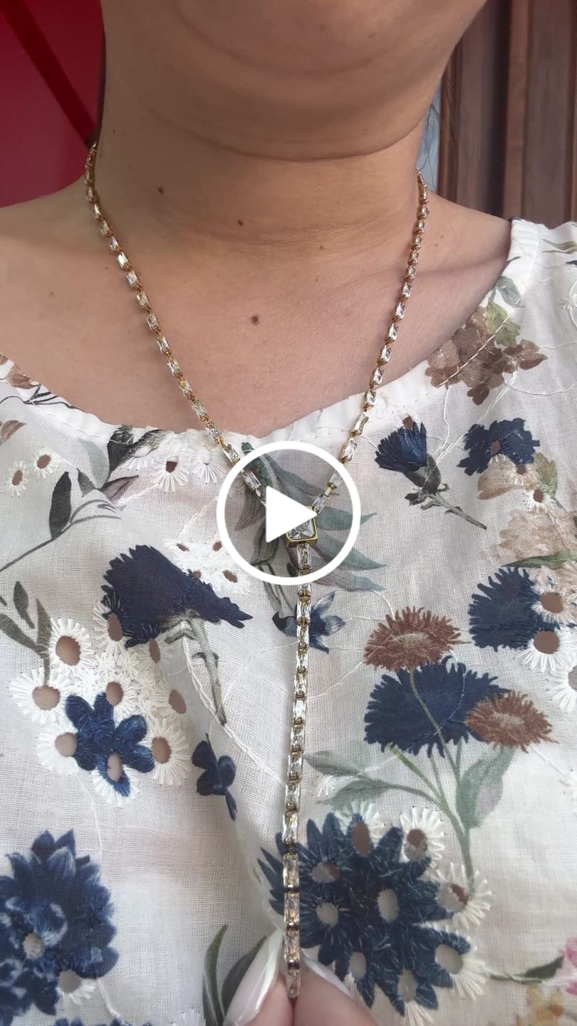 Customer video review of Collana "Folli Follie"