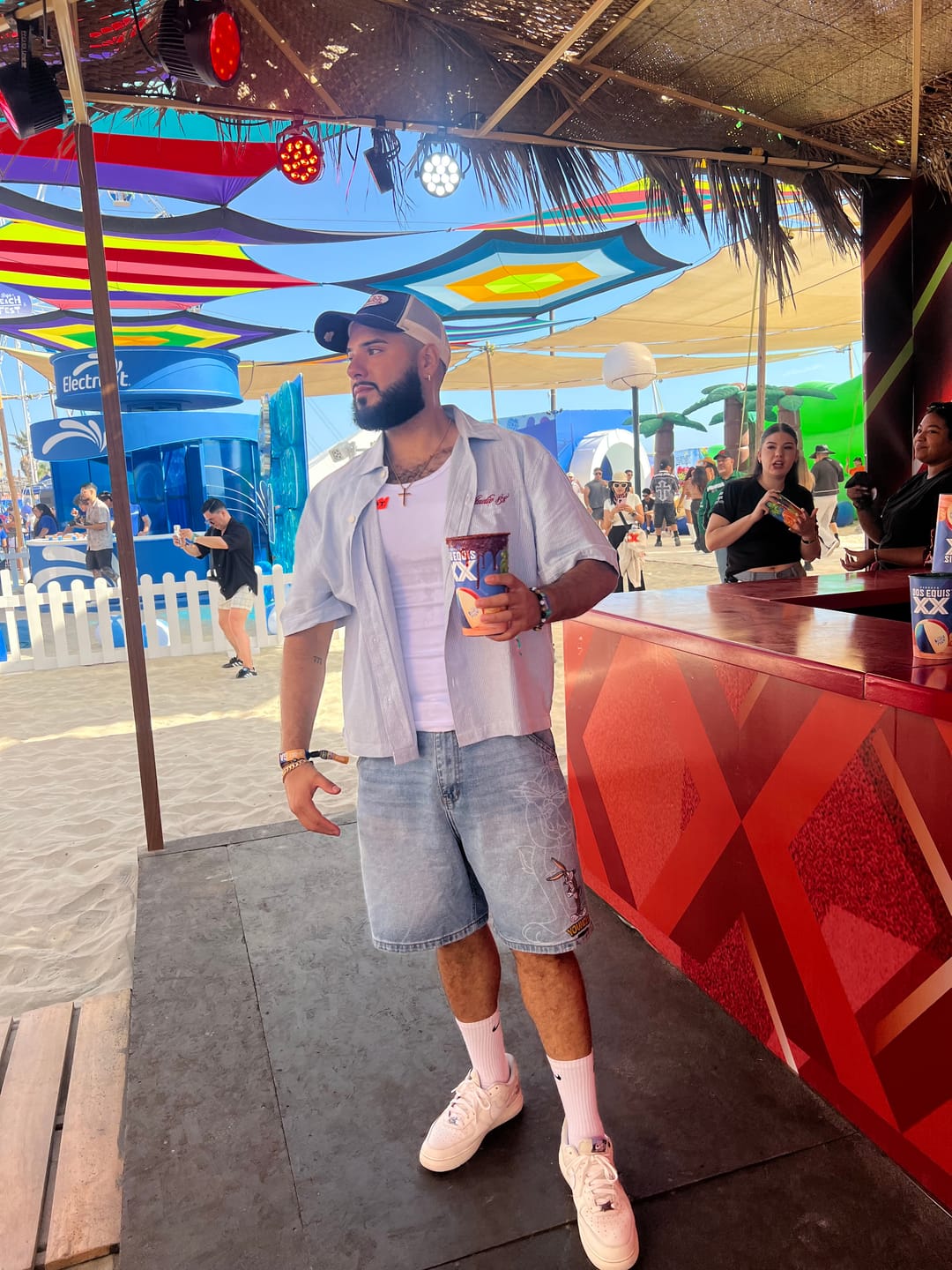 Customer photo review of 6079 - Looney Tunes Jorts