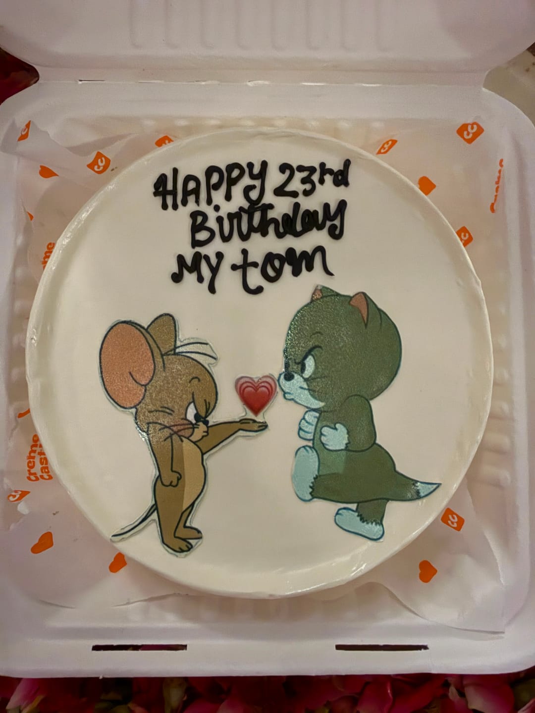 Customer photo review of Tom n Jerry Cartoon Cake