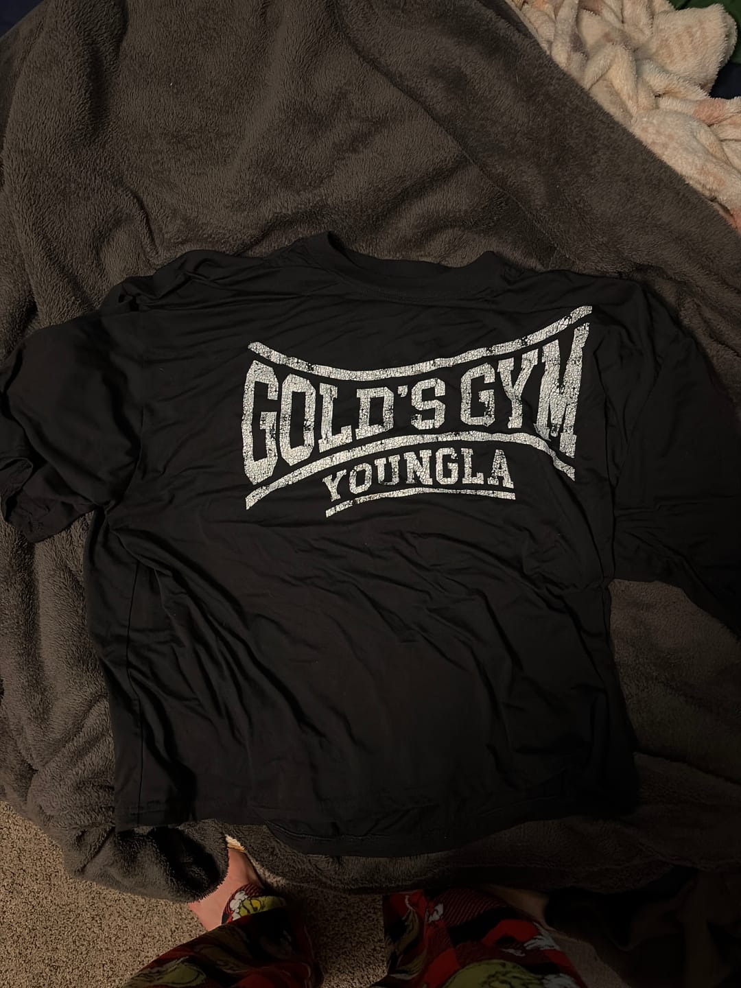 Customer photo review of 4248 - Gold's Iron Legacy Huge Tees