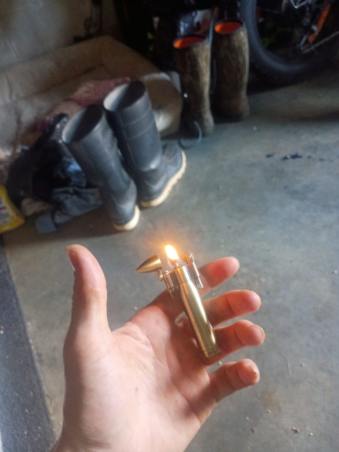 Customer photo review of Bullet Lighter
