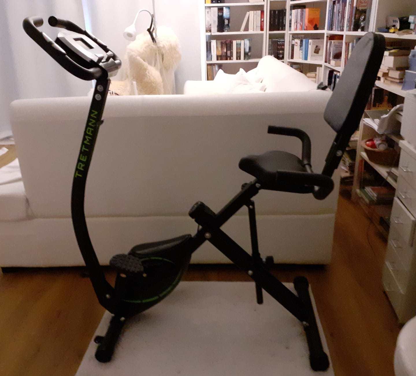 Customer photo review of Tretmann RIDE- Heimtrainer mit tiefem Einstieg