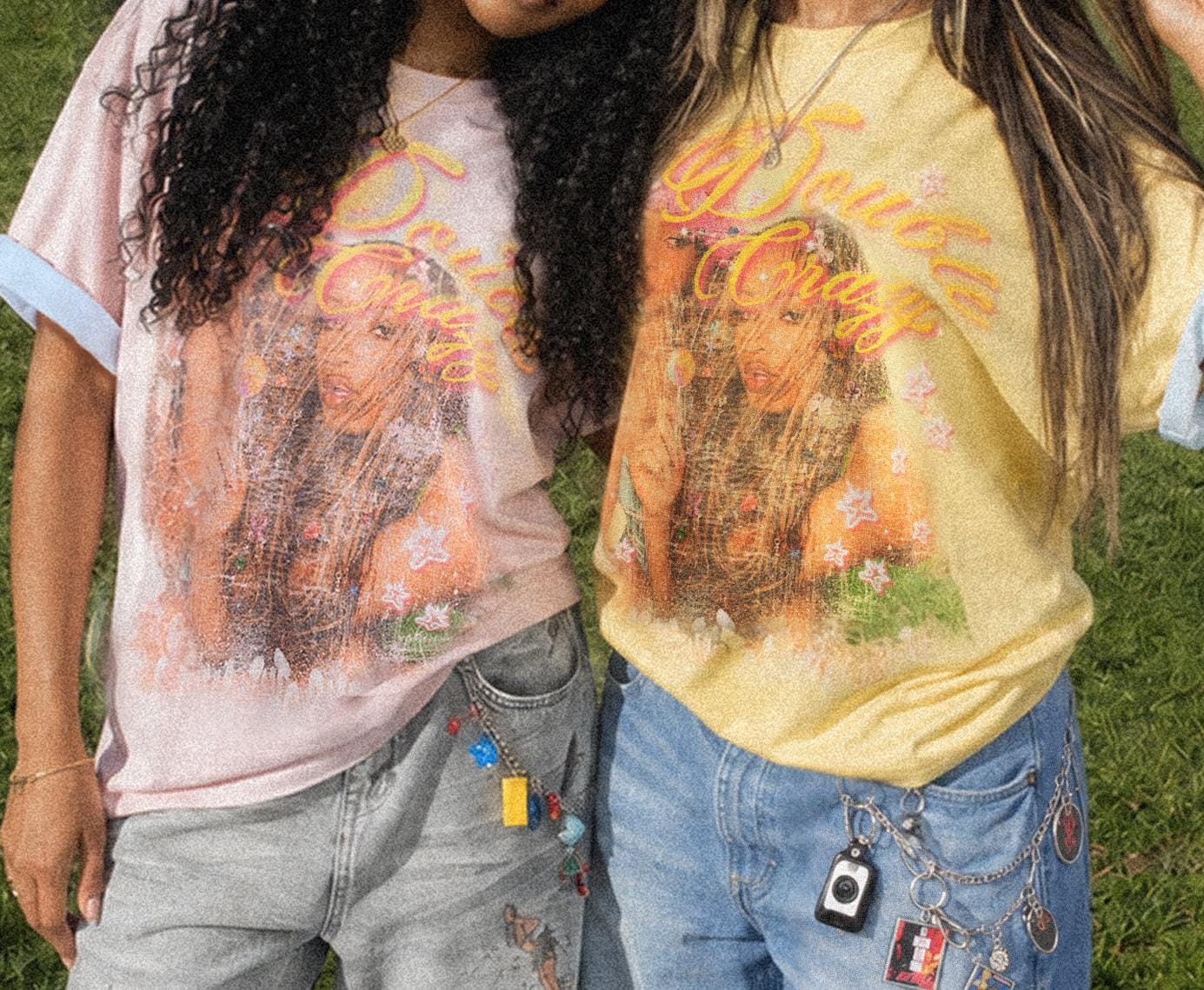 Customer photo review of Vintage 90s Girls Two Tone Tee-614