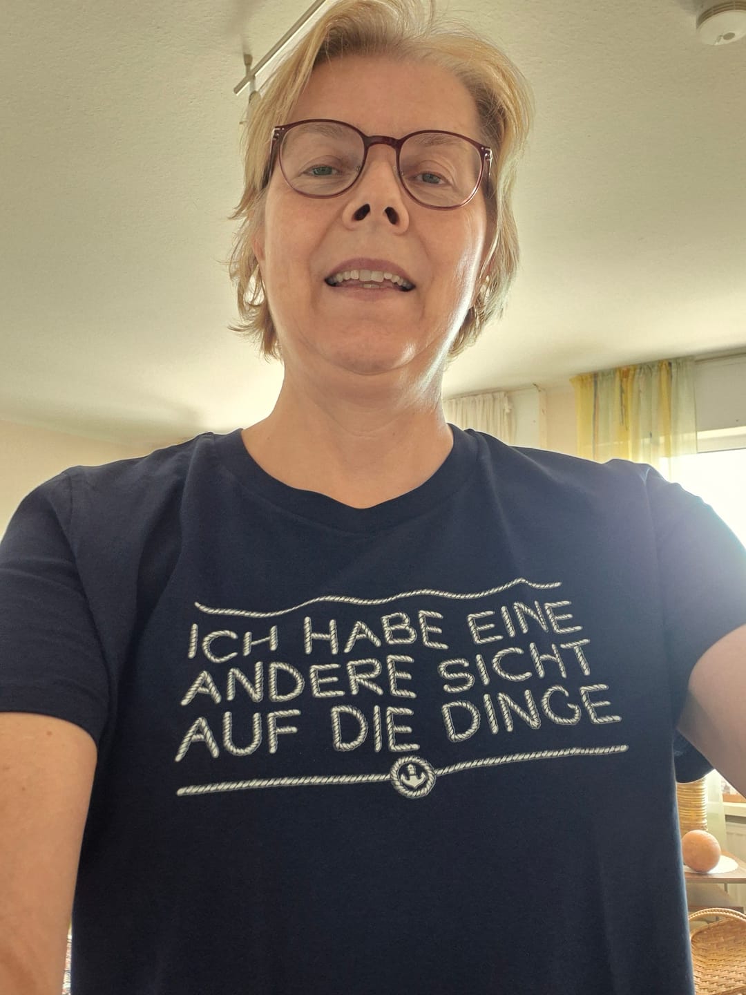 Customer photo review of Ich Habe Eine Andere Sicht Auf Die Dinge - Klettwattpatch V2