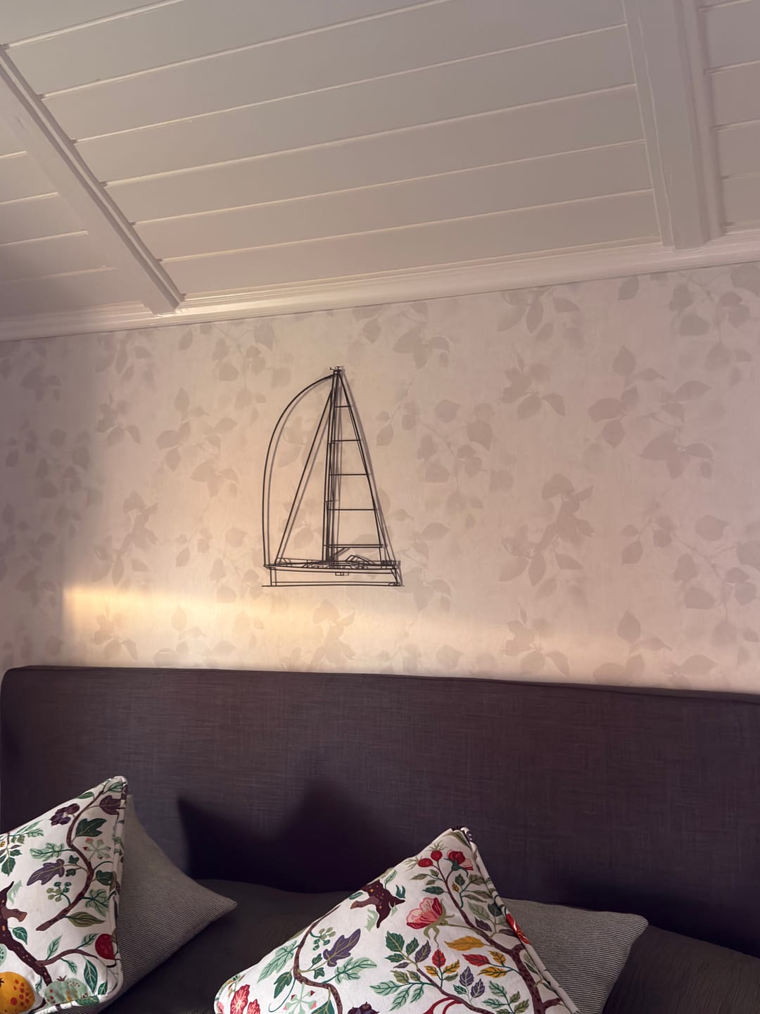 Customer photo review of 340 2018 Front Silhouette Metal Wall Art