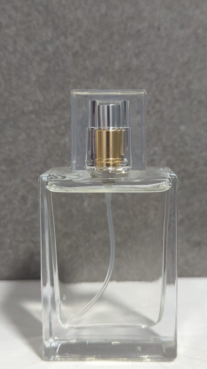 Customer photo review of Amber Aoud (Inspired)