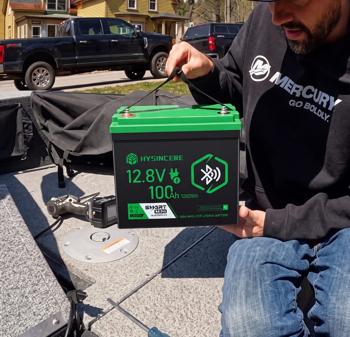 Customer photo review of Hysincere Power 12V 100Ah Mini Bluetooth LiFePO4 Battery