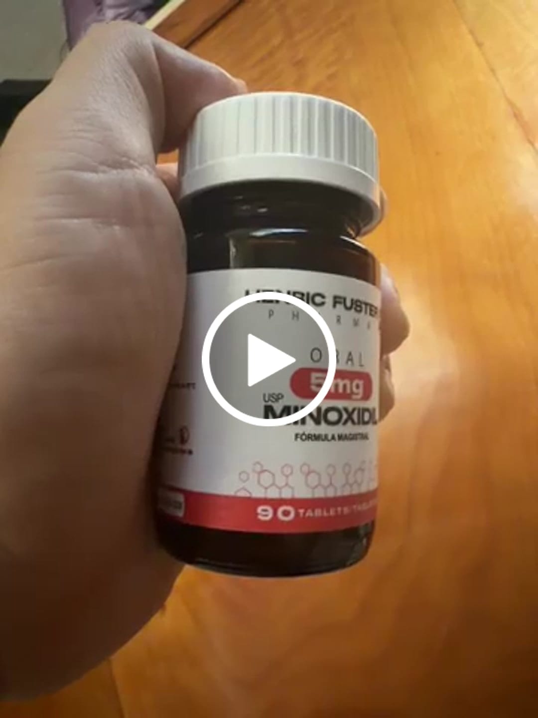 Customer video review of Minoxidil 5 mg con 90 tabletas para 3 meses de tratamiento