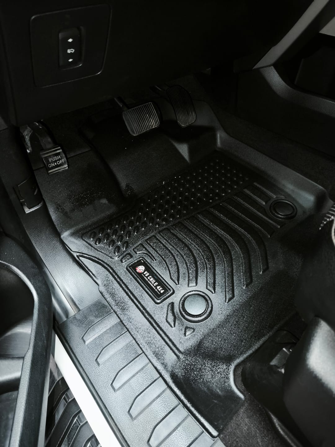 Customer photo review of Pisos Calce Perfecto Ford F150 2015 - 2022
