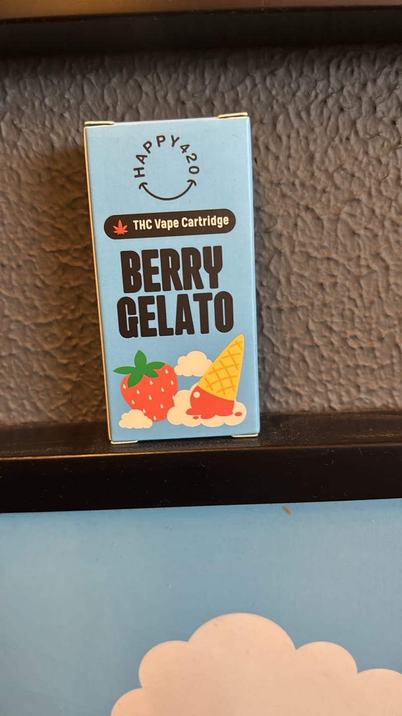 Customer photo review of THC Vape 1ml Postless Cartridge – Berry Gelato