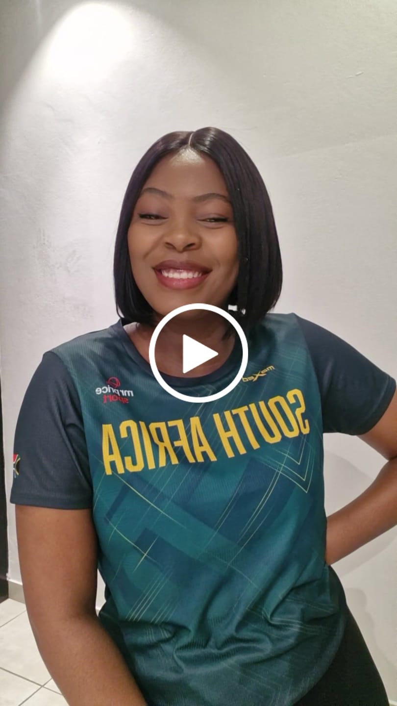 Customer video review of 2x6 Pre Cut Double Drawn Vietnamese Lace Wig Straight