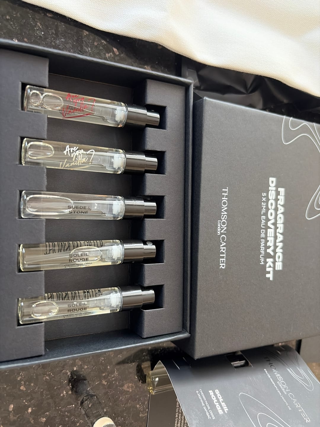Customer photo review of Fragrance Discovery Kit | 5x 2ml | Eau de Parfum