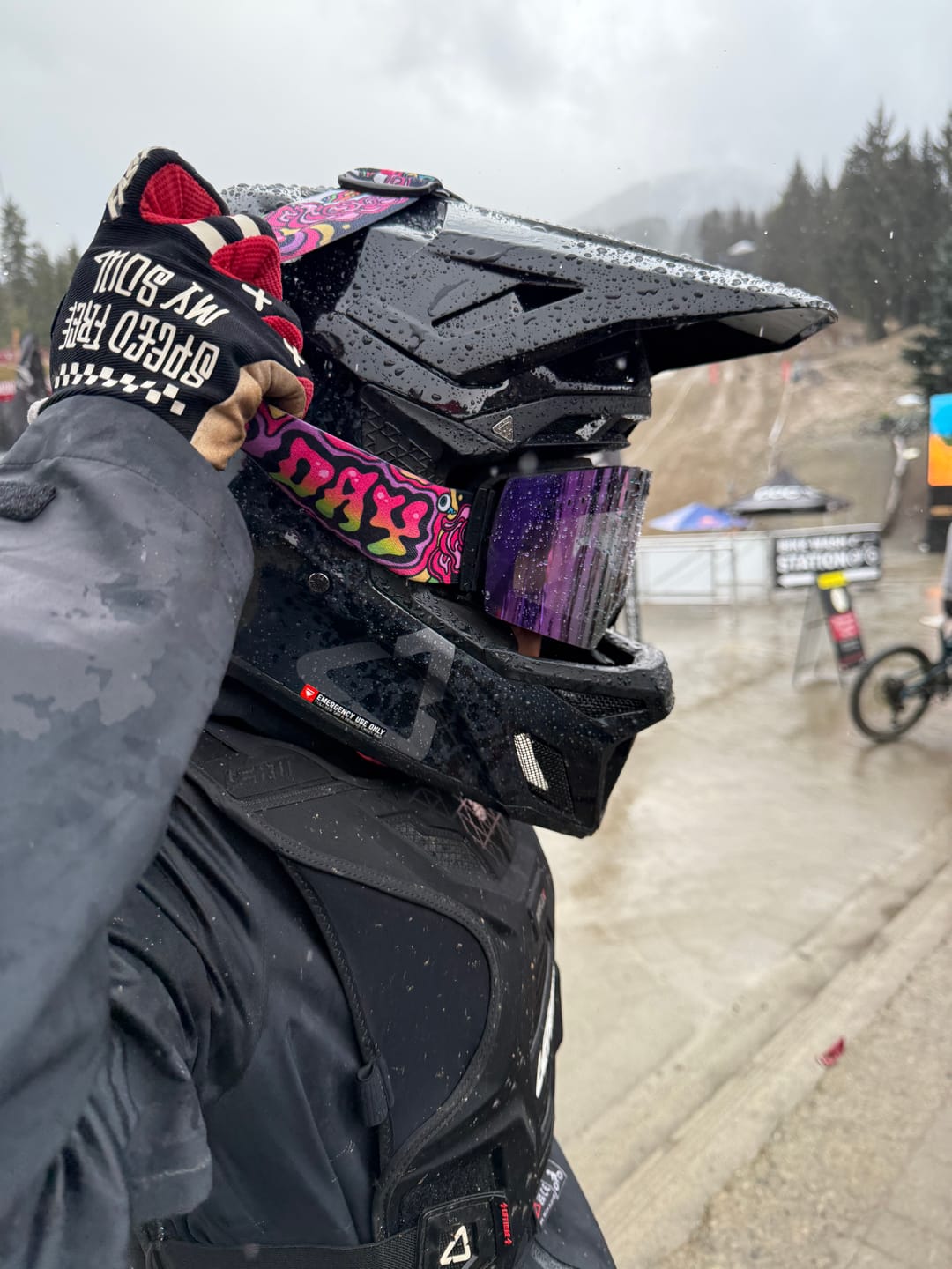 Customer photo review of Goggle Care Kit