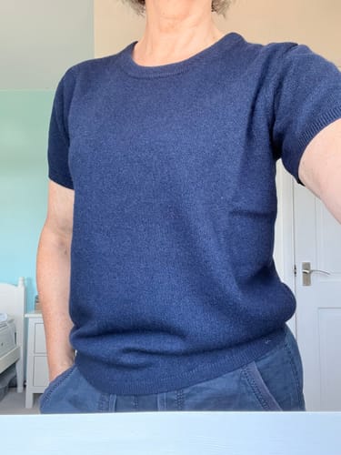 Customer photo review of Brand New Navy Cashmere Crew Neck T-Shirt Small UK 8-10